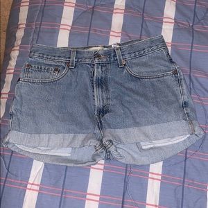 Levi jean shorts